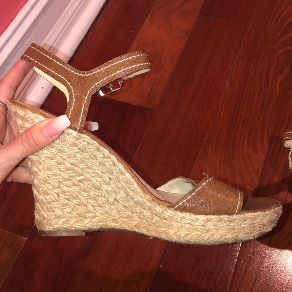 ⭐️Brown and beige wedges⭐️